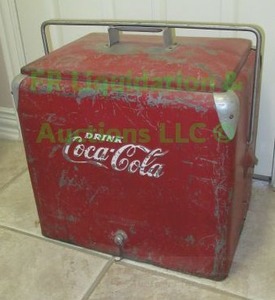 lot 203 image: Vintage Mid century Coca Cola all metal cooler, 18 x 13 x 19
