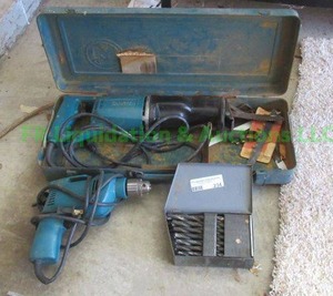 lot 234 image: Makita electric drill & Makita reciprocating saw in carry case plus drill bit set