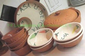 lot 56 image: Terra Cotta chip & dip plus serving set