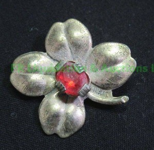 lot 263 image: Sterling silver mid century brooch with red Czechoslovakian glass