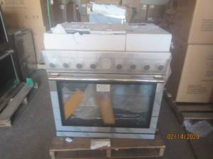 lot 92 image: TECNOGAS SUPERIORE FREESTANDING RANGE