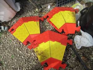 lot 40 image: CHECKERS LINEBACKER MODEL#CPT 3X225-R CABLE PROTECTORS