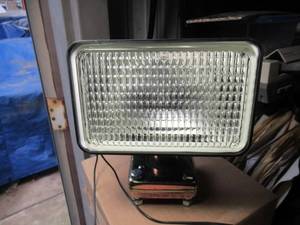 lot 106 image: PHOENIX STURDLITE MODEL# 2470F HEAVY DUTY LIGHTS IN UNOPENED BOXES