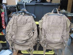 lot 124 image: USMC MILITARY ISSUED BACKPACKS