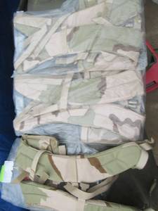 lot 129 image: US MILITARY ISSUED ENHANCED SHOULDER STRAPS NSN# 8465015226487