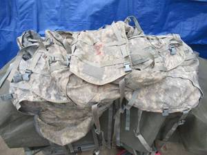 lot 147 image: MILITARY ISSUED RUCKSACKS
