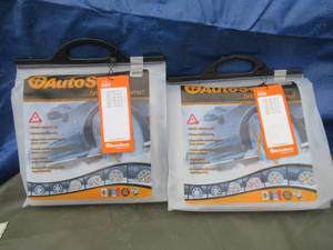 lot 151 image: AUTOSOCK TRACTION AND WHEEL COVER FOR ICE & SNOW. UNUSED IN UNOPENED PACKS. 2 PER BAG SEE PICTURES FOR TIRE SIZES