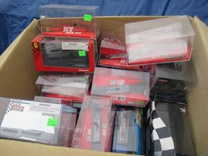 lot 166 image: SLOT CAR DISPLAY BOXES. GENEROUS QUANTITY