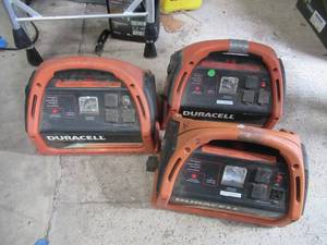 lot 174 image: 3 DURACELL POWERPACK 600 DC TO AC POWER. INVERTERRADIOFLASHLIGHT 3 POWERPACKS UNTESTED AS IS