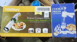 lot 130 image: Villaware power cookie press & Hand operated cookie press, both in box