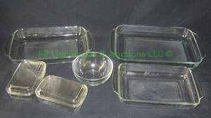 lot 19 image: Glass bakeware including Arc France refrigerator dishes and others made in Mexico