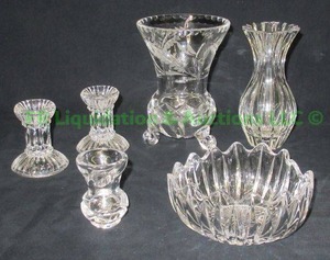 lot 23 image: Assorted crystal ware