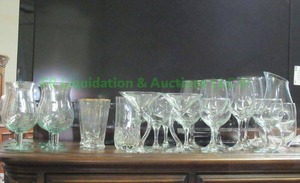 lot 65 image: Assorted crystal glassware as shown