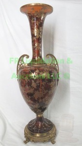 lot 52 image: Loutrophoros style Golden Sienna glass vase (top is removable) 31 tall