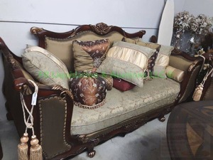 lot 249 image: Ornate Italian style sofa with accent pillows, matches lot 250