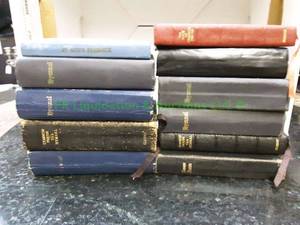 lot 258 image: Vintage mid century hymnal books