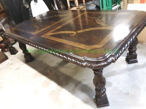 lot 69 image: A.R.T. Furniture Valencia dining table with leaves, 130 with leafs 86 without. matches chairs in lot 68