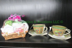 lot 180 image: Purely Pink tea gift basket