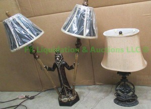 lot 198 image: Accent lamps with lampshades (2)