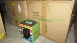 lot 210 image: Infuser tea mugs with lids in original boxes (2 cases)