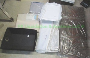 lot 262 image: Organization and storage solutions