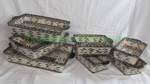 lot 154 image: Temp-tations presentable ovenware by Tara Old world ceramic serving set