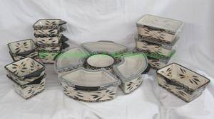 lot 153 image: Temp-tations presentable ovenware by Tara Old world ceramic serving set