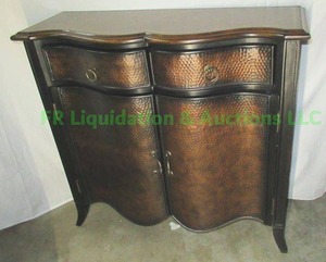 lot 118 image: Modern entry hall accent cabinet, 13 x 36 x 33