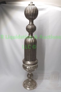 lot 225 image: Chalice with decorative topper in baluster form