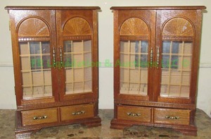 lot 315 image: Matching counter top jewelry armoires each measures 11 x 6 x 15