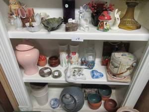 lot 17 image: CERAMIC FIGURES, BOWLS, VASE AND MORE AS SHOWN