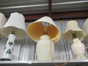 lot 40 image: 3 DECORATIVE CERAMIC BASE LAMPS