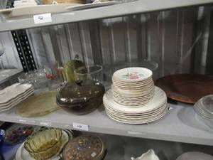 lot 43 image: GLASS CAKE STAND, DECORATIVE PLATES, CORN HOLDERS, GLASSWARE AND MORE