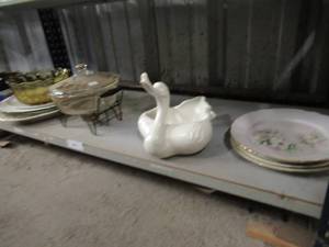 lot 44 image: DECORATIVE PLATES, CERAMIC SWAN, COVERED GLASS DISH AND STAND, CANDY DISH AND MORE