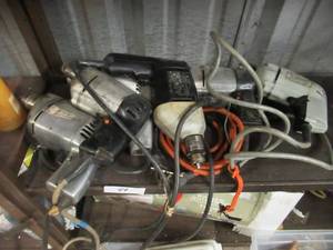 lot 98 image: BLACK AND DECKER AND OTHER CORDED DRILLS