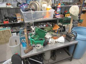 lot 115 image: SMALL STAINLESS STEEL TOP AND METAL TABLE 30 X 17 X 19 AND LARGE STAINLESS STEEL TOP AND METAL TABLE 46 X 20 X 26, BLACK & DECKER BELT SANDER, BALL HITCHES, ALLEN WRENCHES, SCOTTS FERTILIZER SPREADERS AND MORE