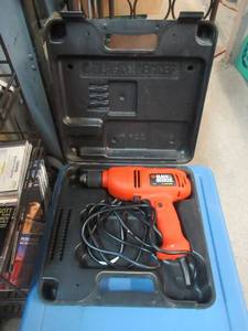 lot 223 image: BLACK & DECKER 38 CORDED DRILLDRIVER MODEL# DR220 IN CASE