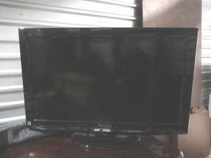 lot 18 image: PANASONIC 32 LCD TELEVISION MODEL# TC-L32C22 WITH REMOTE