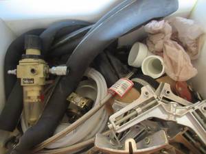 lot 14 image: AIR COMPRESSOR REGULATOR, STAINLESS STEEL HOSES AND DRAWER FULL OF GOODIES