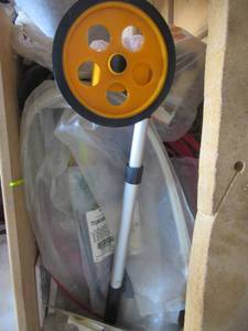 lot 15 image: PITTSBURGH 10,00 FT. MEASURING WHEEL, EMPIRE FIBERGLASS TAPE MEASURE, ZIP TIE STRAPS AND MORE