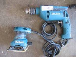 lot 19 image: MAKITA 58 CORDED HAMMER DRILL MODEL# HP1640 AND MAKITA CORDED FINISHING SANDER MODEL# BO4556