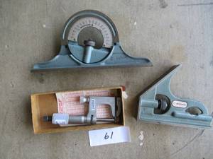 lot 61 image: MITUTOYO CALIBRATION INDICATORS