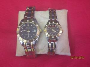 lot 4 image: HISHERS MATCHING ROLEX OYSTER PERPETUAL DATE JUST STAMPED 18K