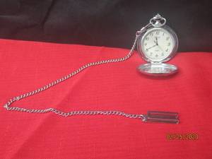 lot 64 image: VINTAGE SEIKO ALBA SUCCESS POCKET WATCH