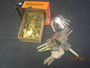 lot 90 image: GENEROUS AMOUNT OF KEY BLANKS MEDCO, GM AND MASTER