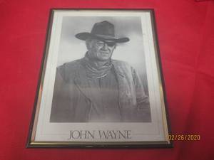 lot 101 image: FRAMED JOHN WAYNE PENCIL SKETCH SIGNED BY ARTIST ROMEO LOPZ 1989 10X8