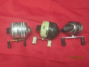 lot 114 image: 3- ZEBCO REELS -909 -404 -AUTHENTIC (33)