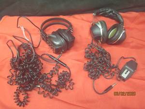 lot 145 image: AUDATRON WH13 DYNAMIC STEREO HEADPHONE COLUMBIA HP-30 8OHM