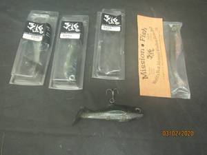 lot 148 image: 4- 316 LURE CO. SWIM BAIT SHAD GREEN