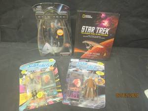 lot 161 image: 3-STAR TREK ACTION FIGURES &amp NATIONAL GEOGRAPHIC STAR TREK BOOK-ORIGINAL SPOCK-DR NOONIEN SOONG-ADMIRAL LEONARD H. MCCOY&nbsp